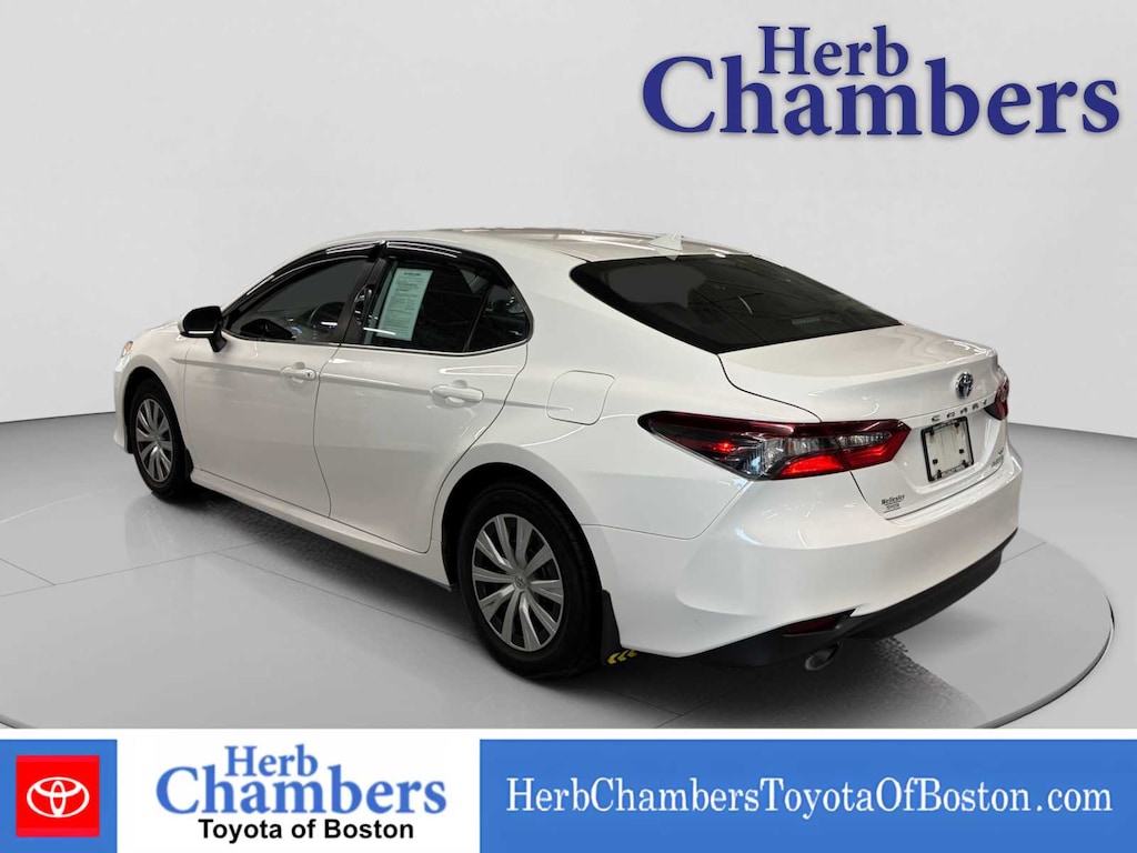 Used 2022 Toyota Camry Hybrid LE Sedan