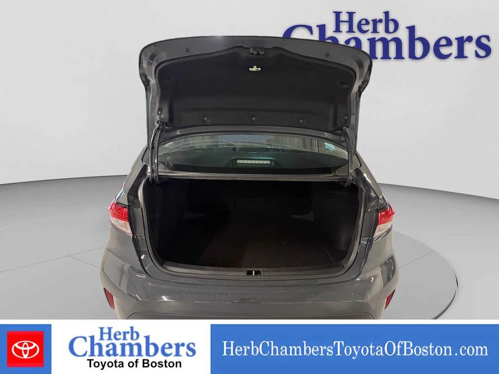 Used 2024 Toyota Corolla LE Sedan