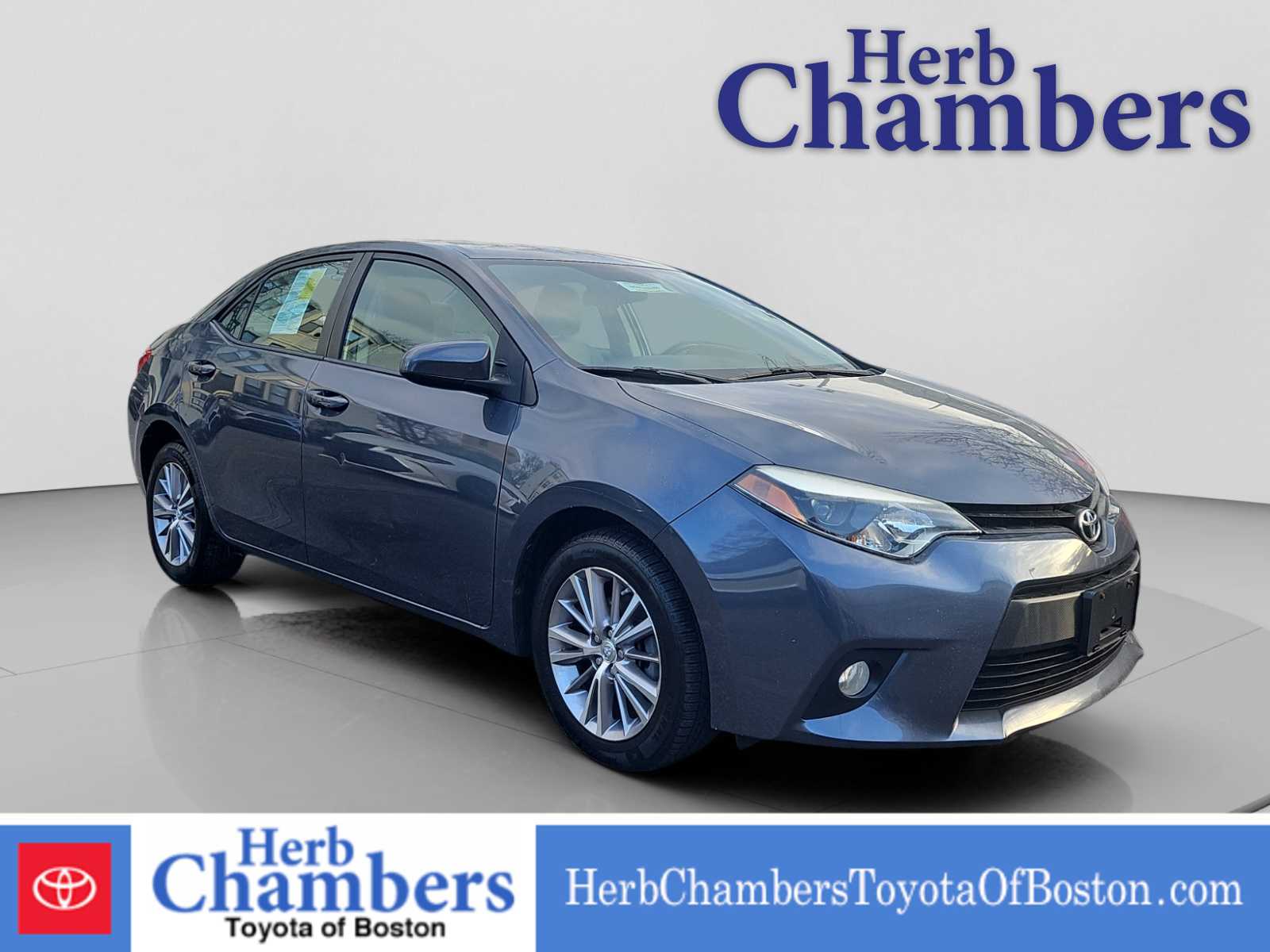 2014 Toyota Corolla LE's photo