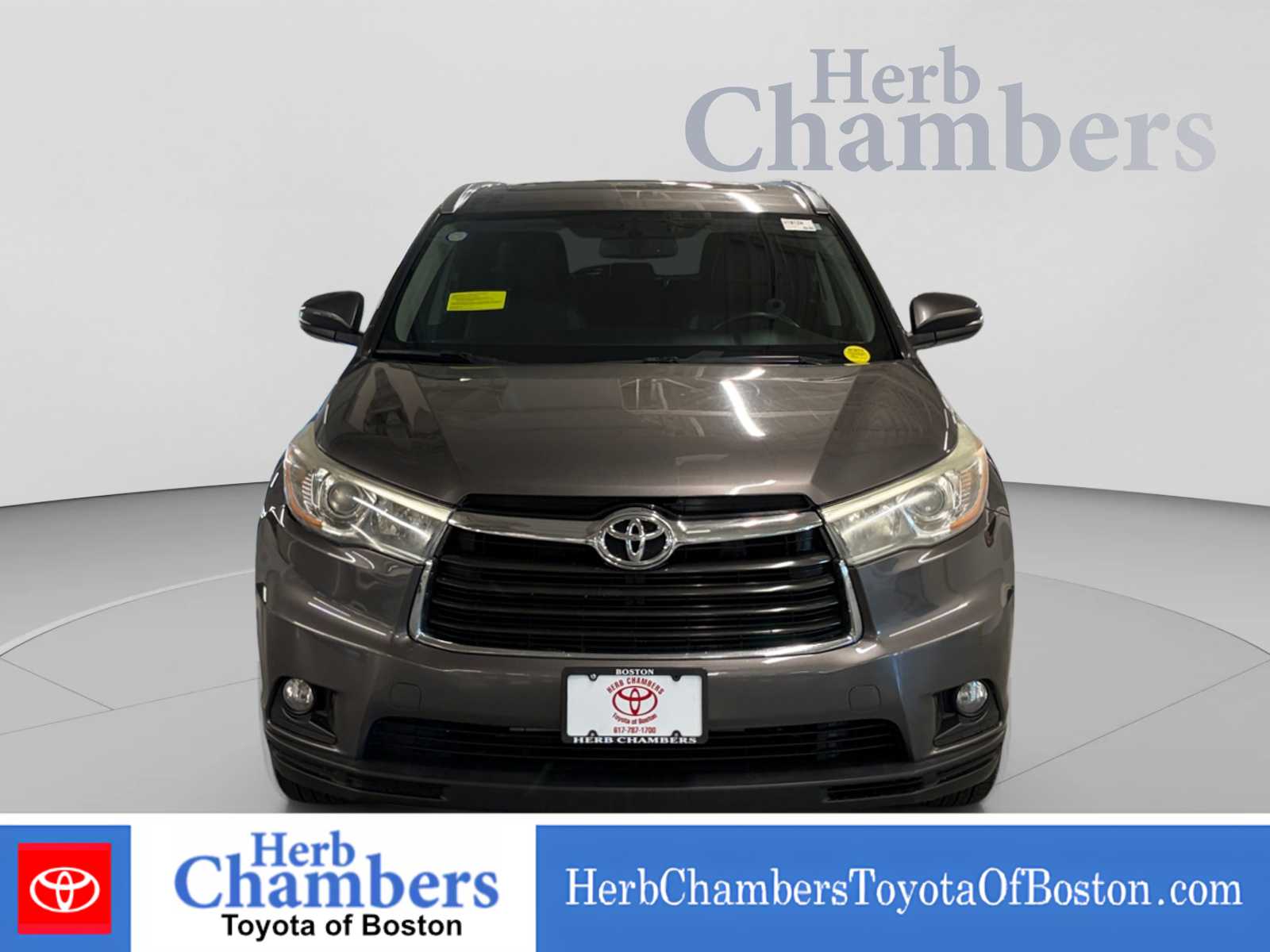 Used 2015 Toyota Highlander XLE with VIN 5TDJKRFH6FS078840 for sale in Medford, MA