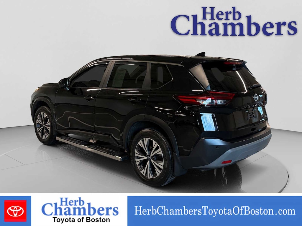 Used 2023 Nissan Rogue SV SUV