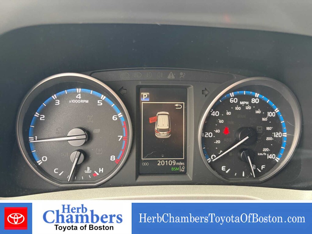 Used 2018 Toyota RAV4 XLE SUV