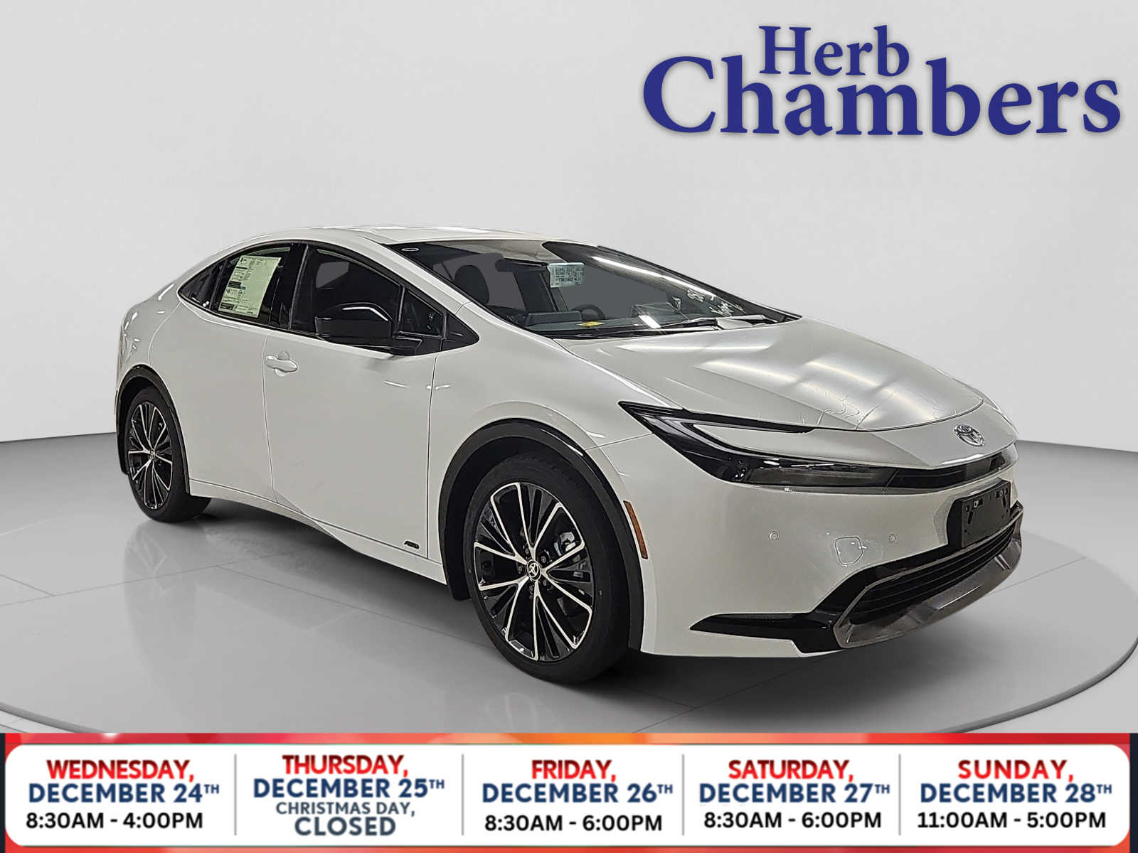 2026 Toyota Prius XLE's photo