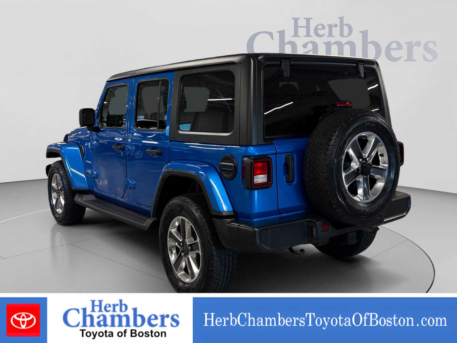 Used 2022 Jeep Wrangler Unlimited Sahara SUV