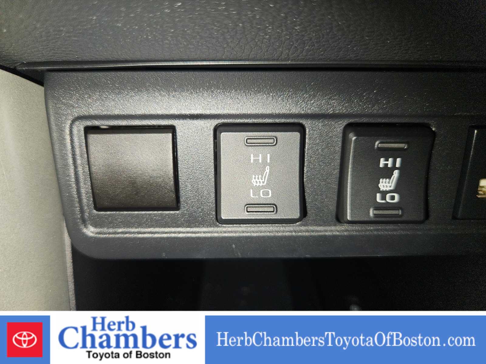 used 2022 Toyota Corolla Cross car, priced at $26,998