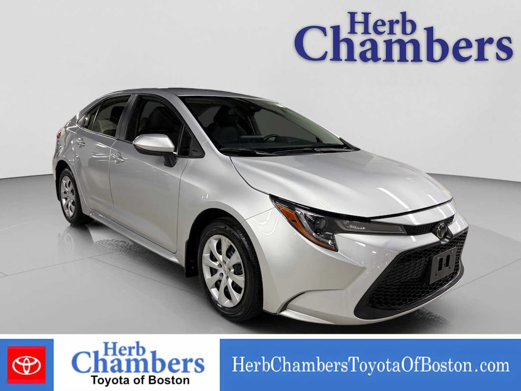 Used 2022 Toyota Corolla LE Sedan