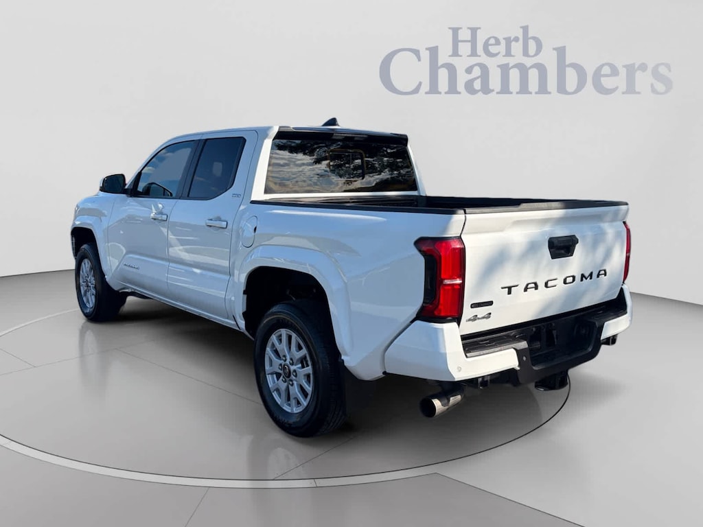 Certified 2024 Toyota Tacoma SR5 Double Cab 5 Bed AT (Natl) Truck