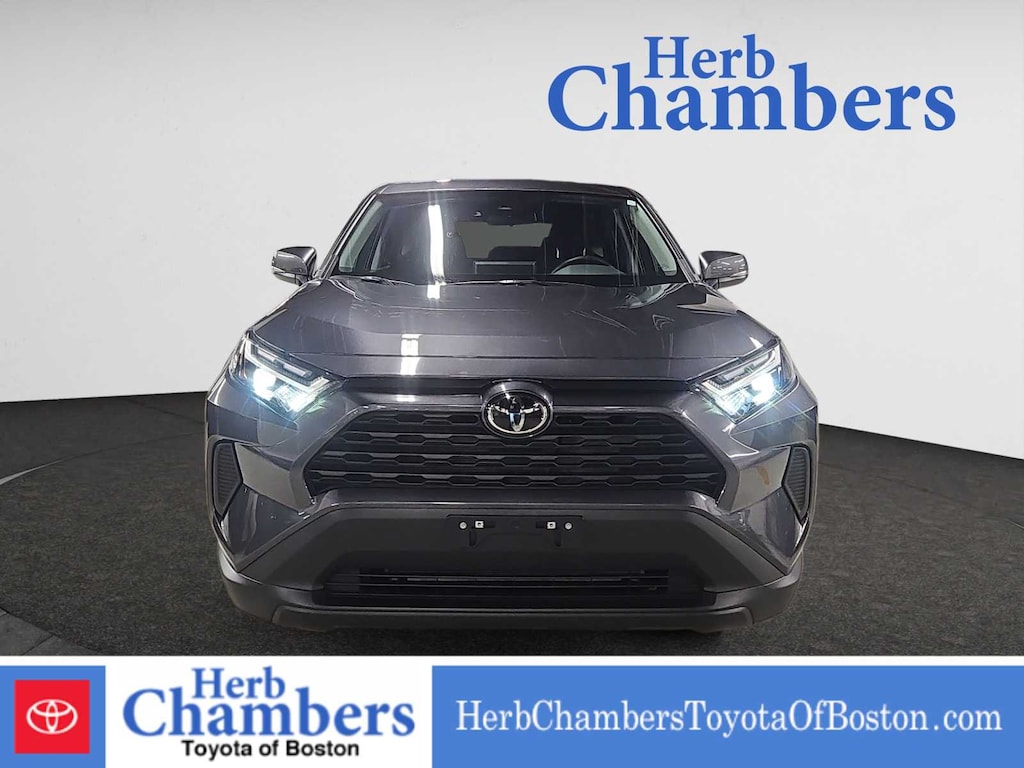 New 2025 Toyota RAV4 LE SUV