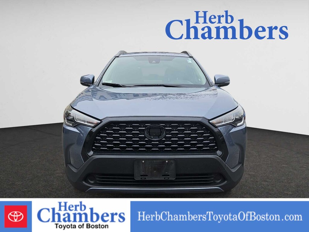 Used 2022 Toyota Corolla Cross LE SUV