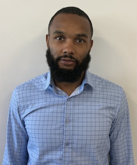 Staff member Taquan Skeen from ID_7e09ee