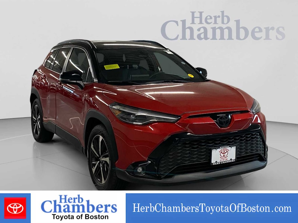 Used 2024 Toyota Corolla Cross Hybrid XSE SUV