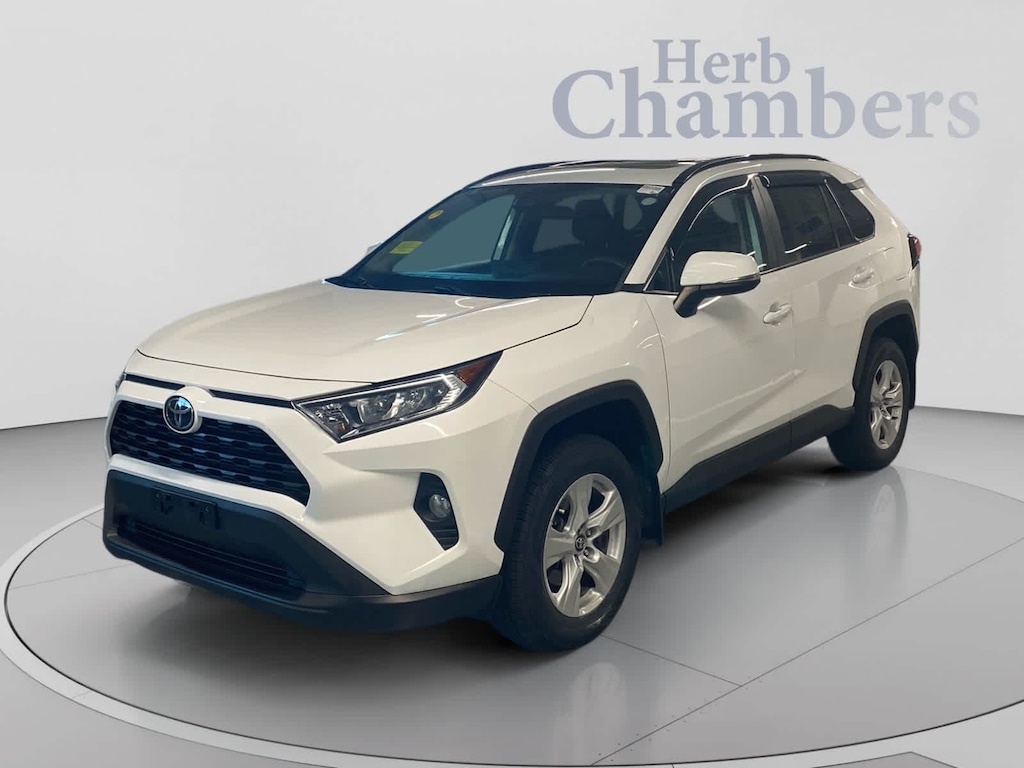 Used 2020 Toyota RAV4 XLE SUV