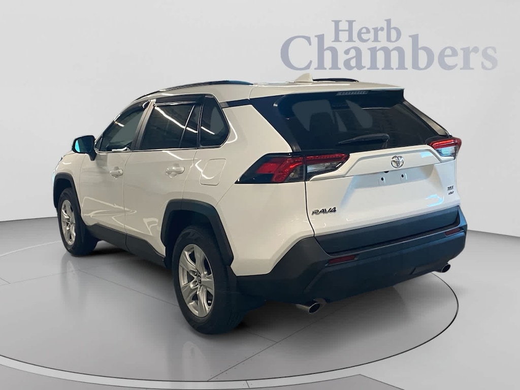 Used 2020 Toyota RAV4 XLE SUV
