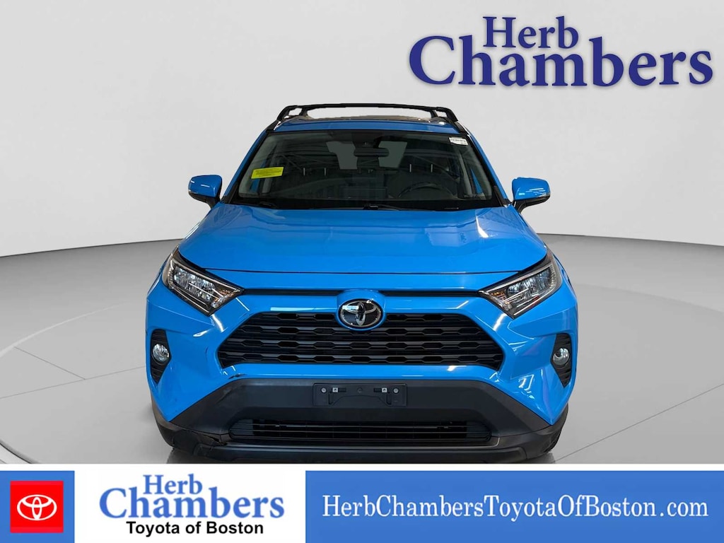Used 2021 Toyota RAV4 XLE SUV