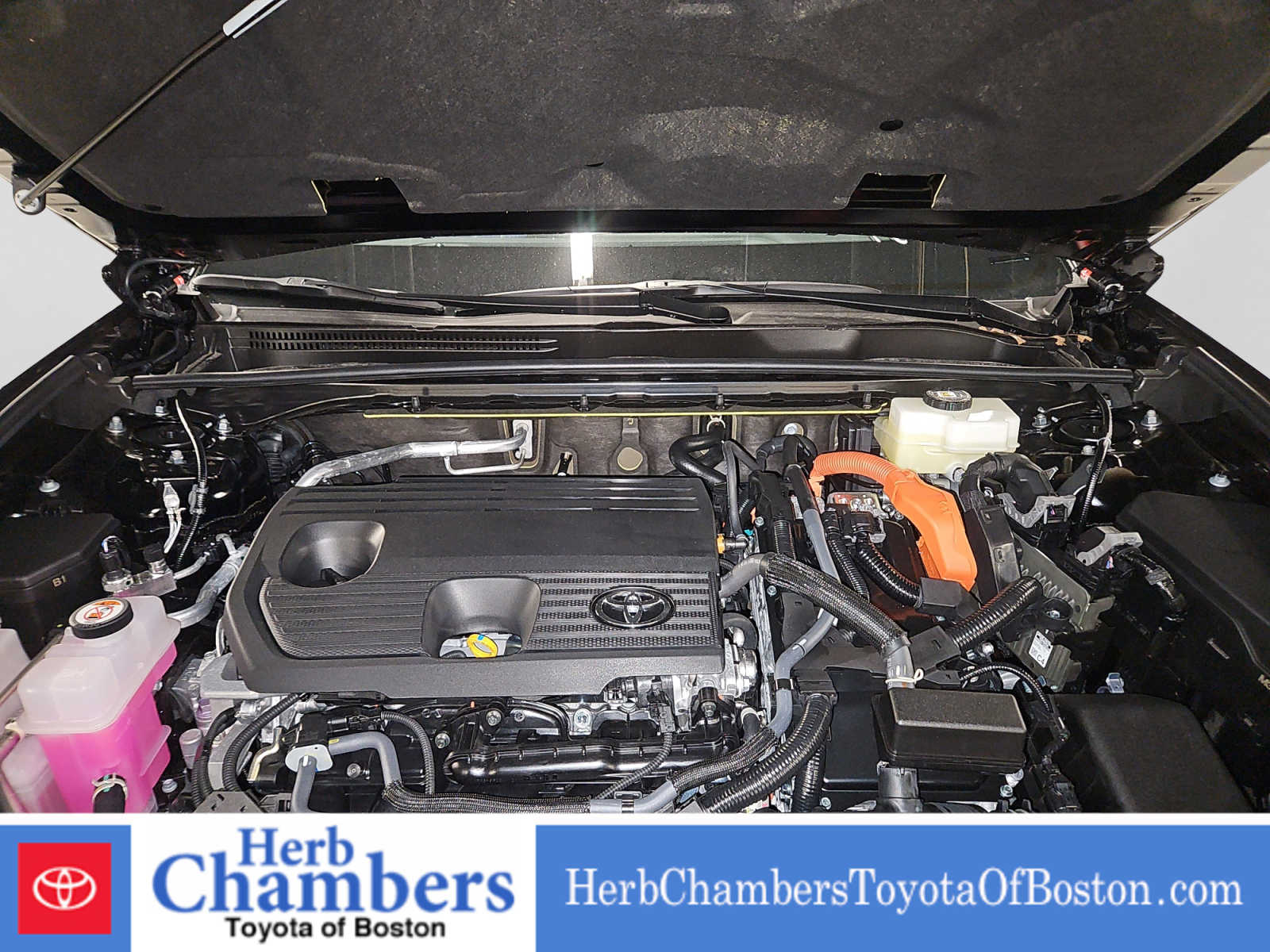 2026 Toyota Crown Limited - Photo 7