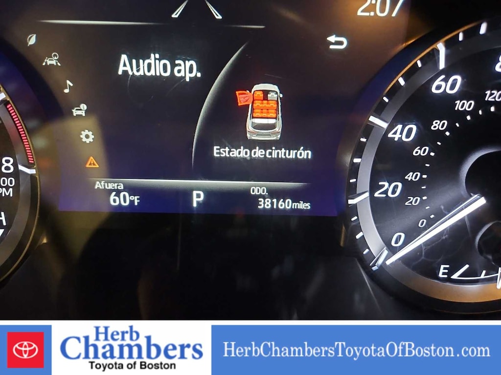 Used 2023 Toyota Highlander XLE SUV