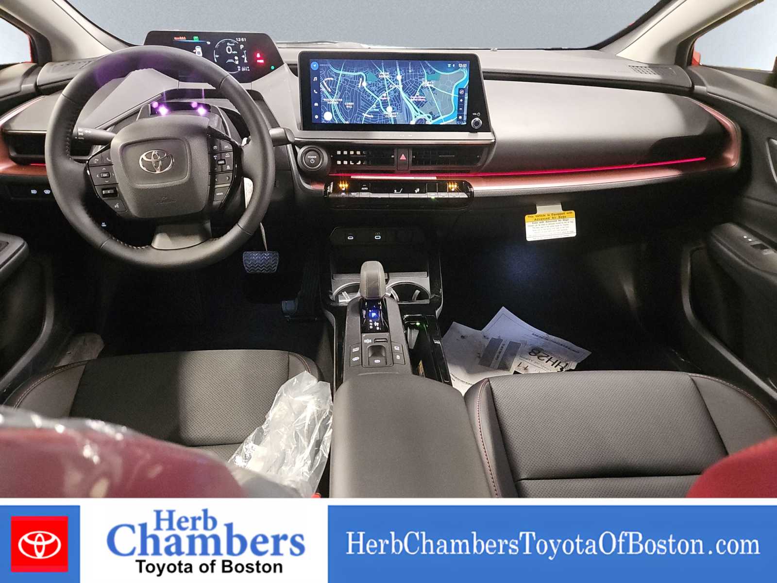 2026 Toyota Prius Plug-in Hybrid XSE - Photo 6