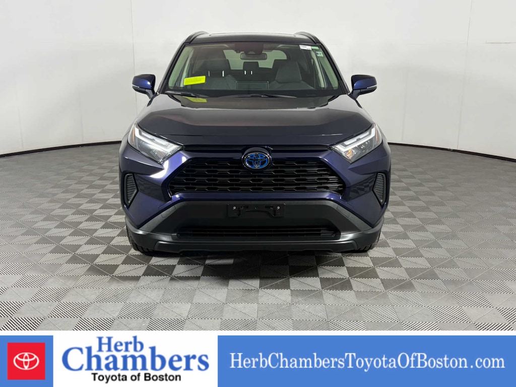 Used 2024 Toyota RAV4 Hybrid XLE SUV