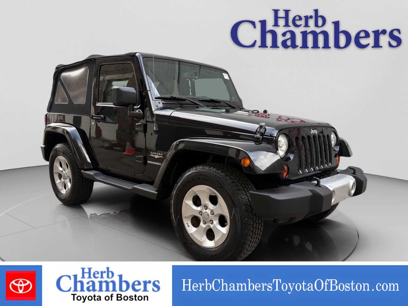2013 Jeep Wrangler Sahara's photo