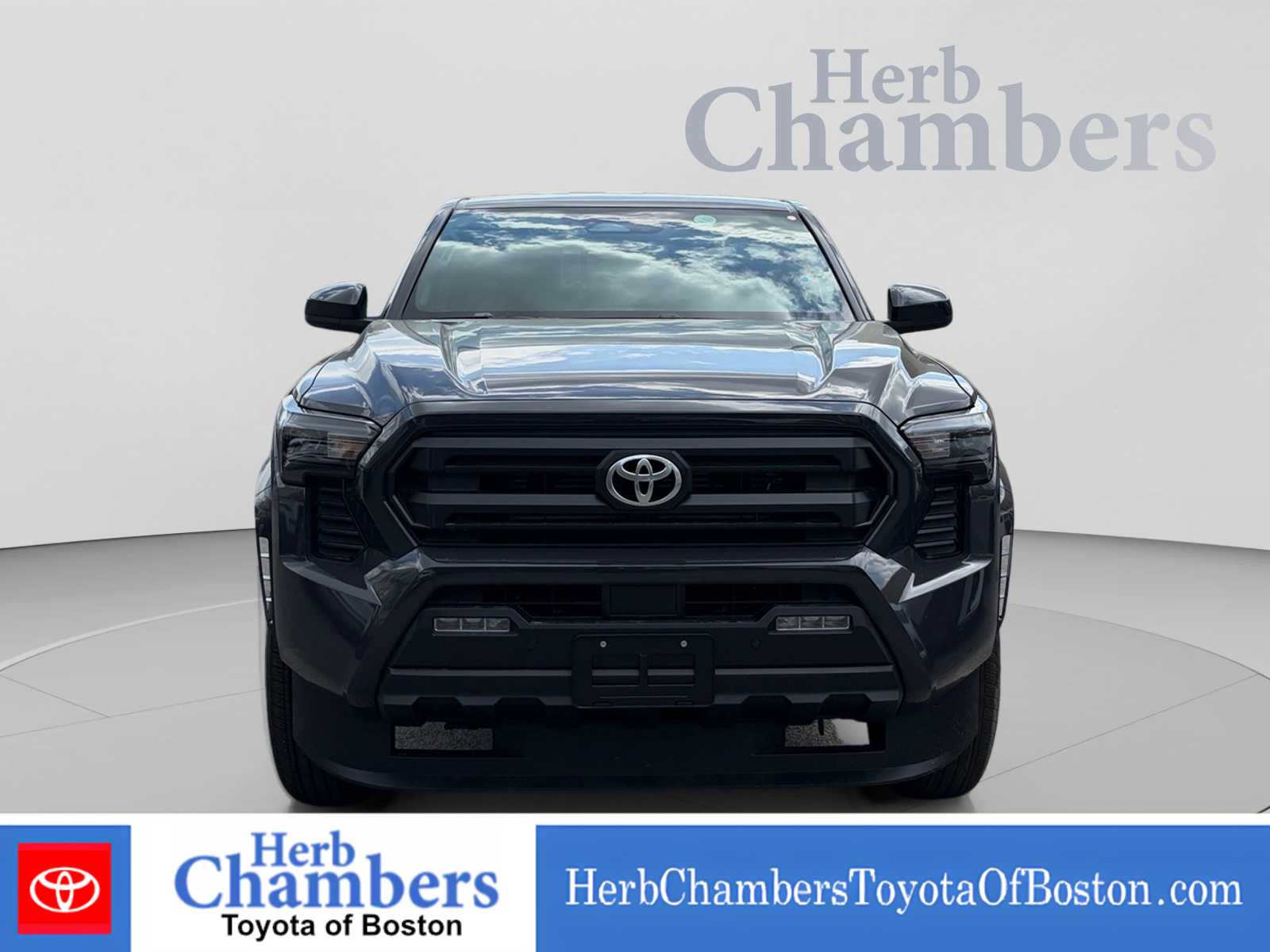 2026 Toyota Tacoma SR5 - Photo 2