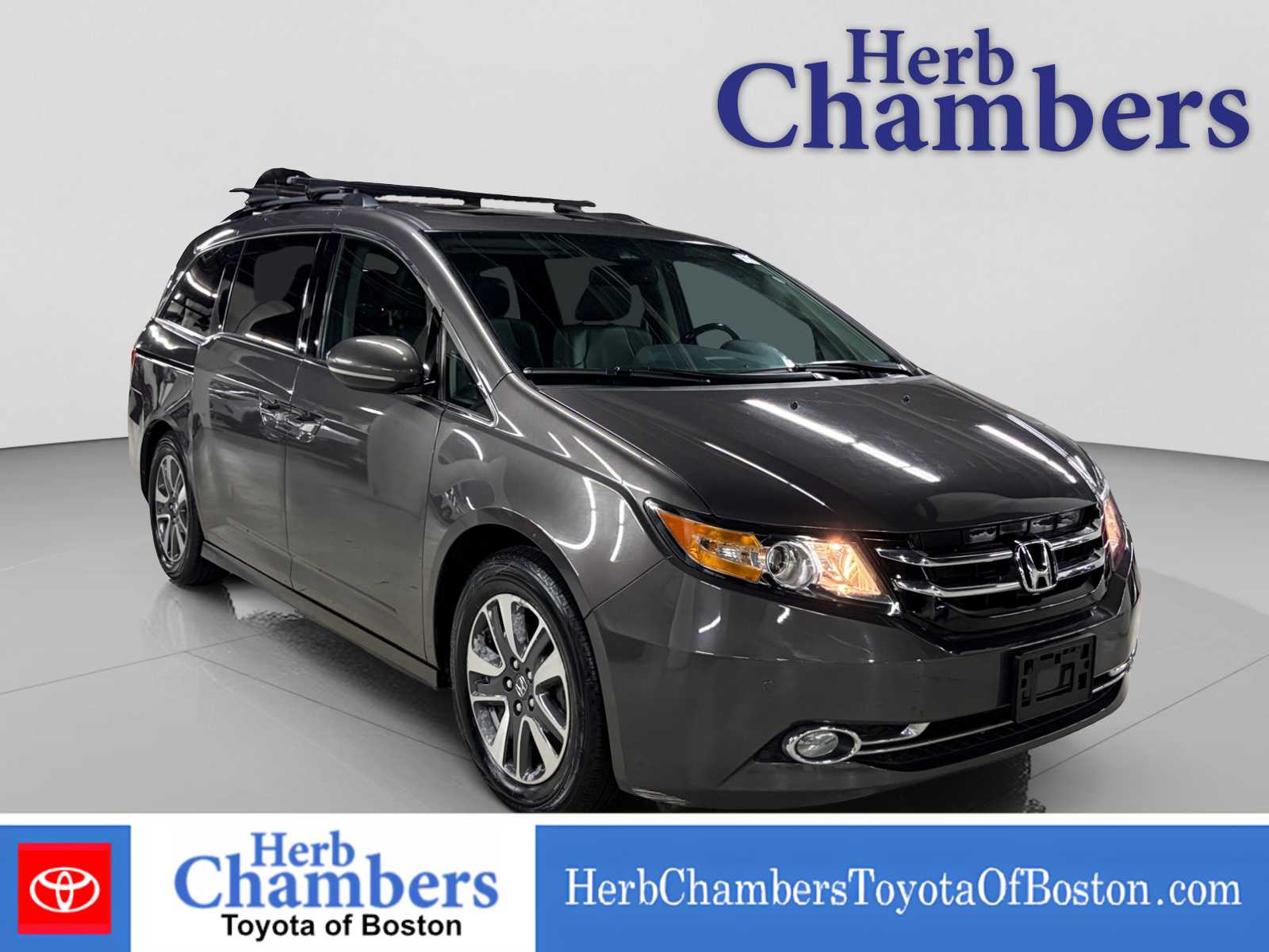 2016 Honda Odyssey Touring Elite's photo