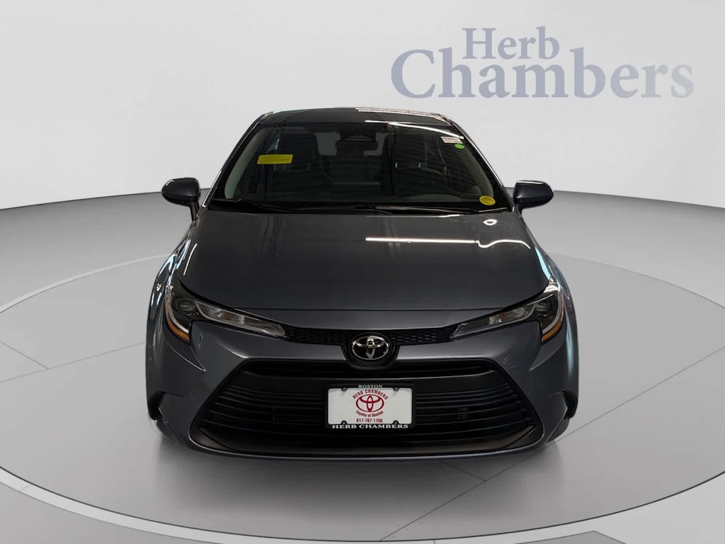 Certified 2025 Toyota Corolla LE Sedan