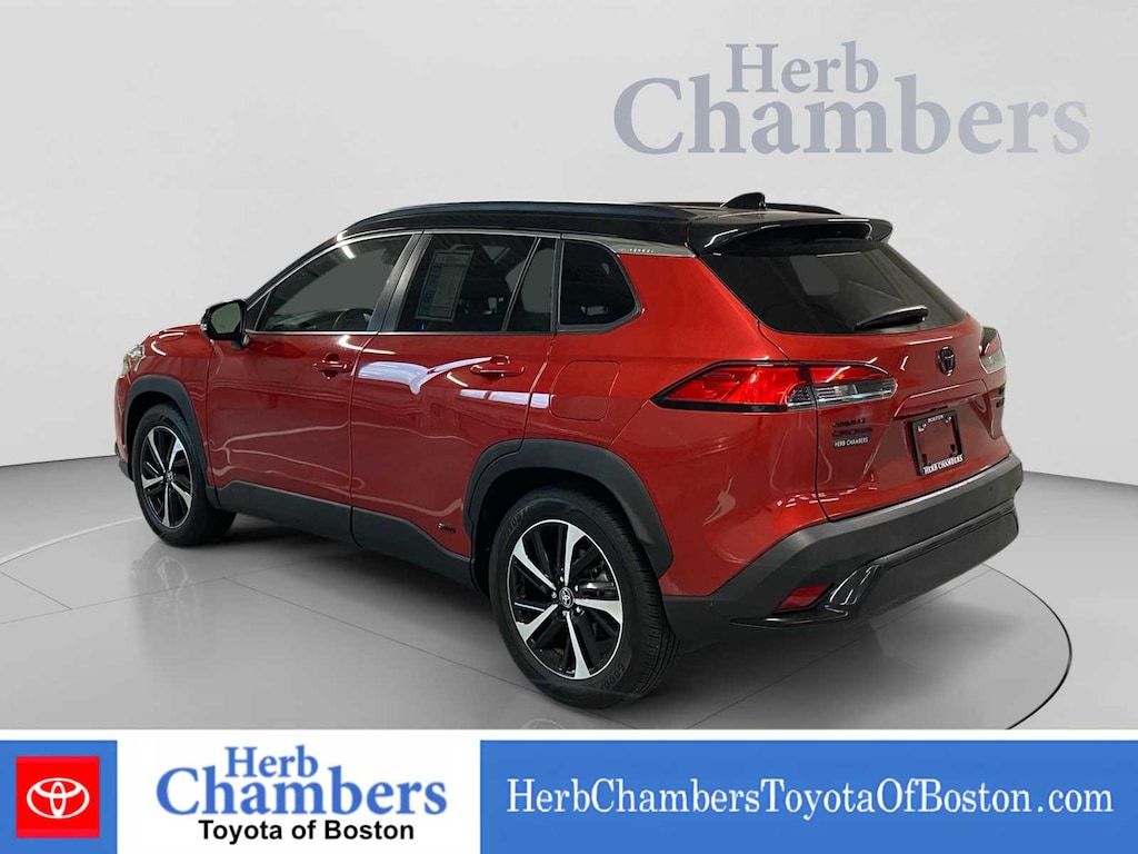 Used 2024 Toyota Corolla Cross Hybrid XSE SUV