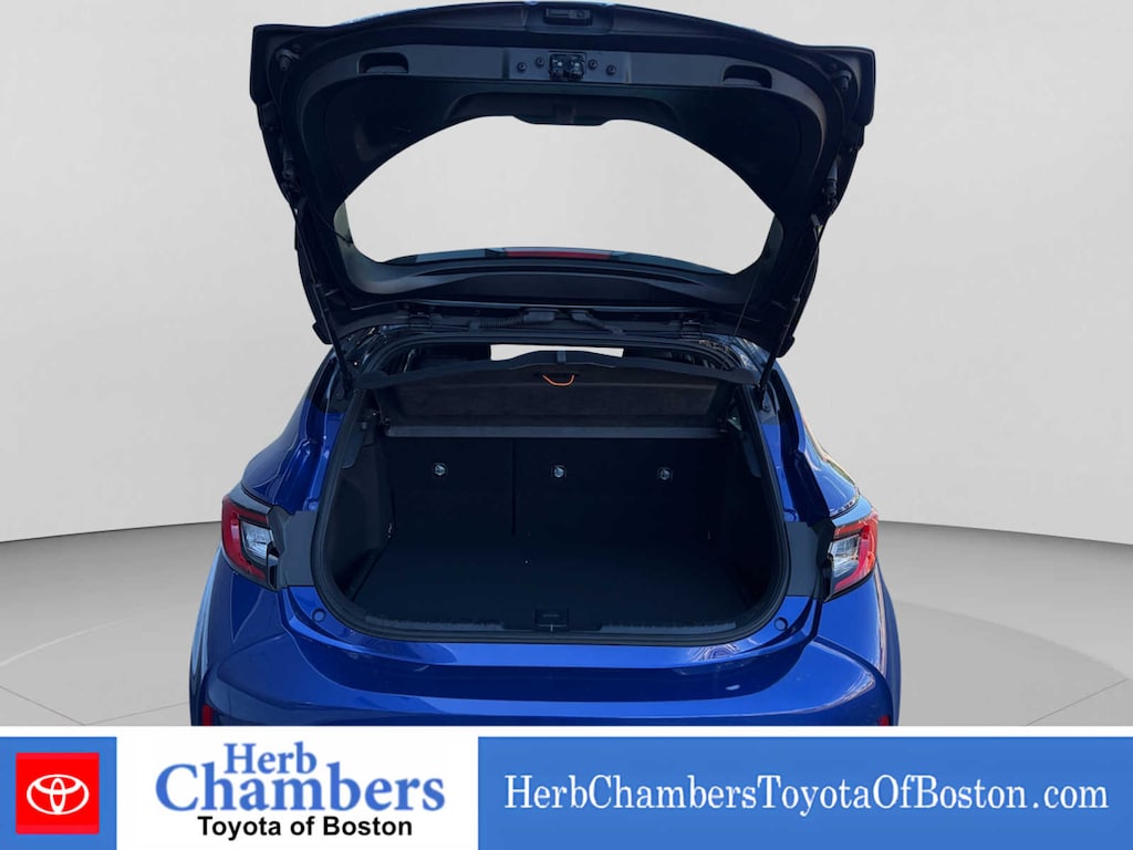 Used 2023 Toyota Corolla Hatchback XSE Sedan