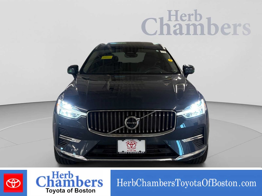 Used 2023 Volvo XC60 Recharge Plug-In Hybrid Ultimate Bright Theme SUV