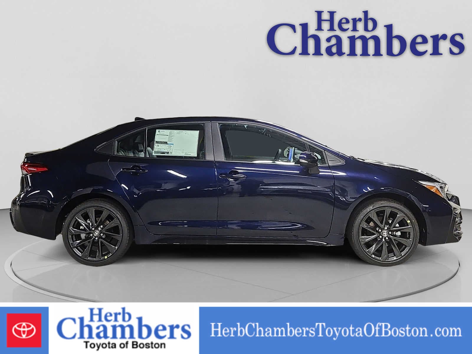 2026 Toyota Corolla XSE - Photo 11