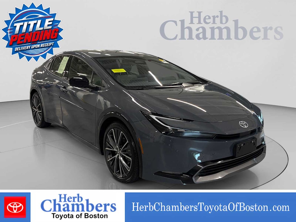 Used 2025 Toyota Prius XLE Sedan