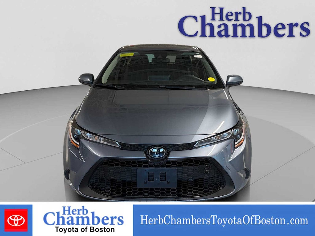 Used 2021 Toyota Corolla LE Sedan