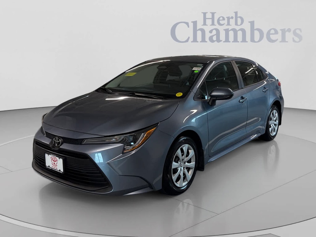 Certified 2025 Toyota Corolla LE Sedan