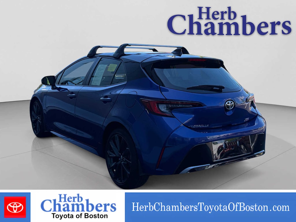 Used 2023 Toyota Corolla Hatchback XSE Sedan