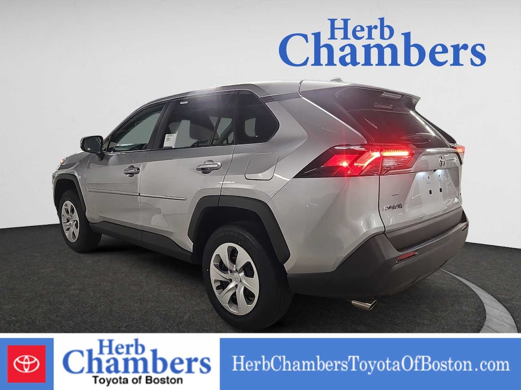 New 2025 Toyota RAV4 LE SUV