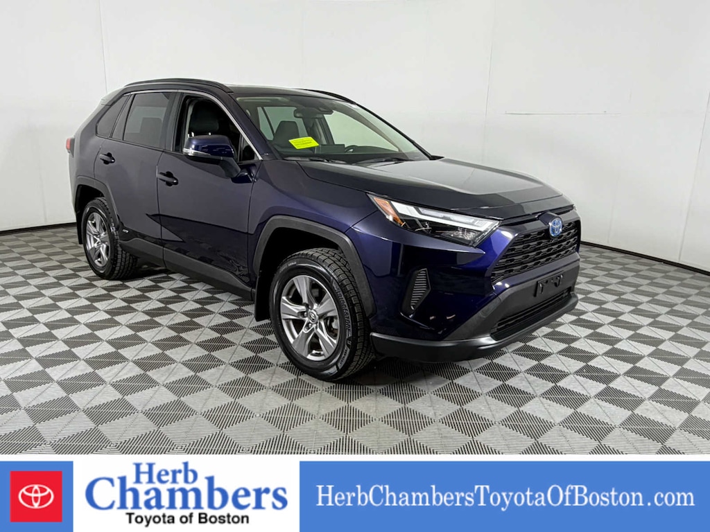 Used 2024 Toyota RAV4 Hybrid XLE SUV