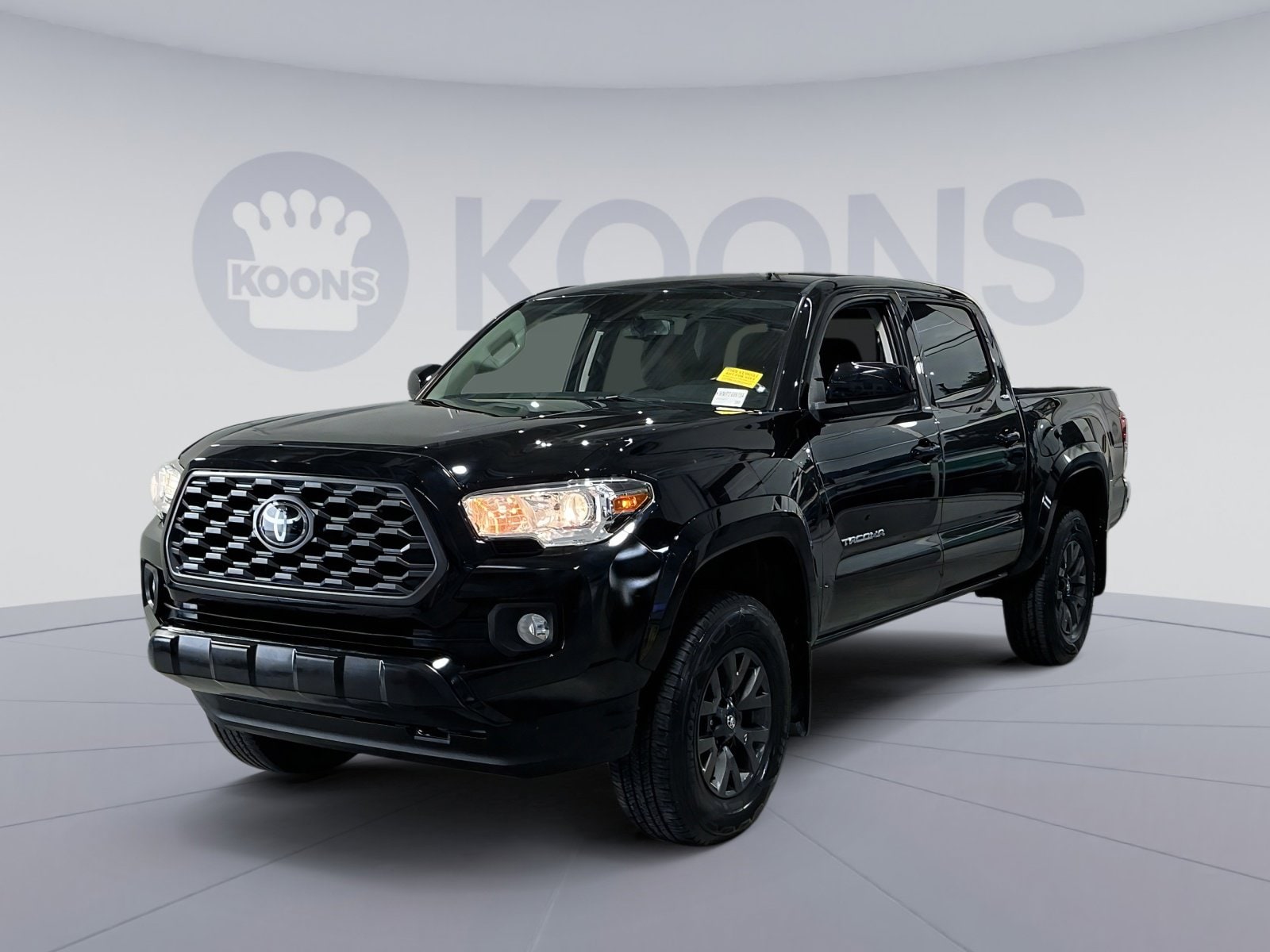 2021 Toyota Tacoma SR5 Double Cab 4WD V6 Auto Short Bed's photo
