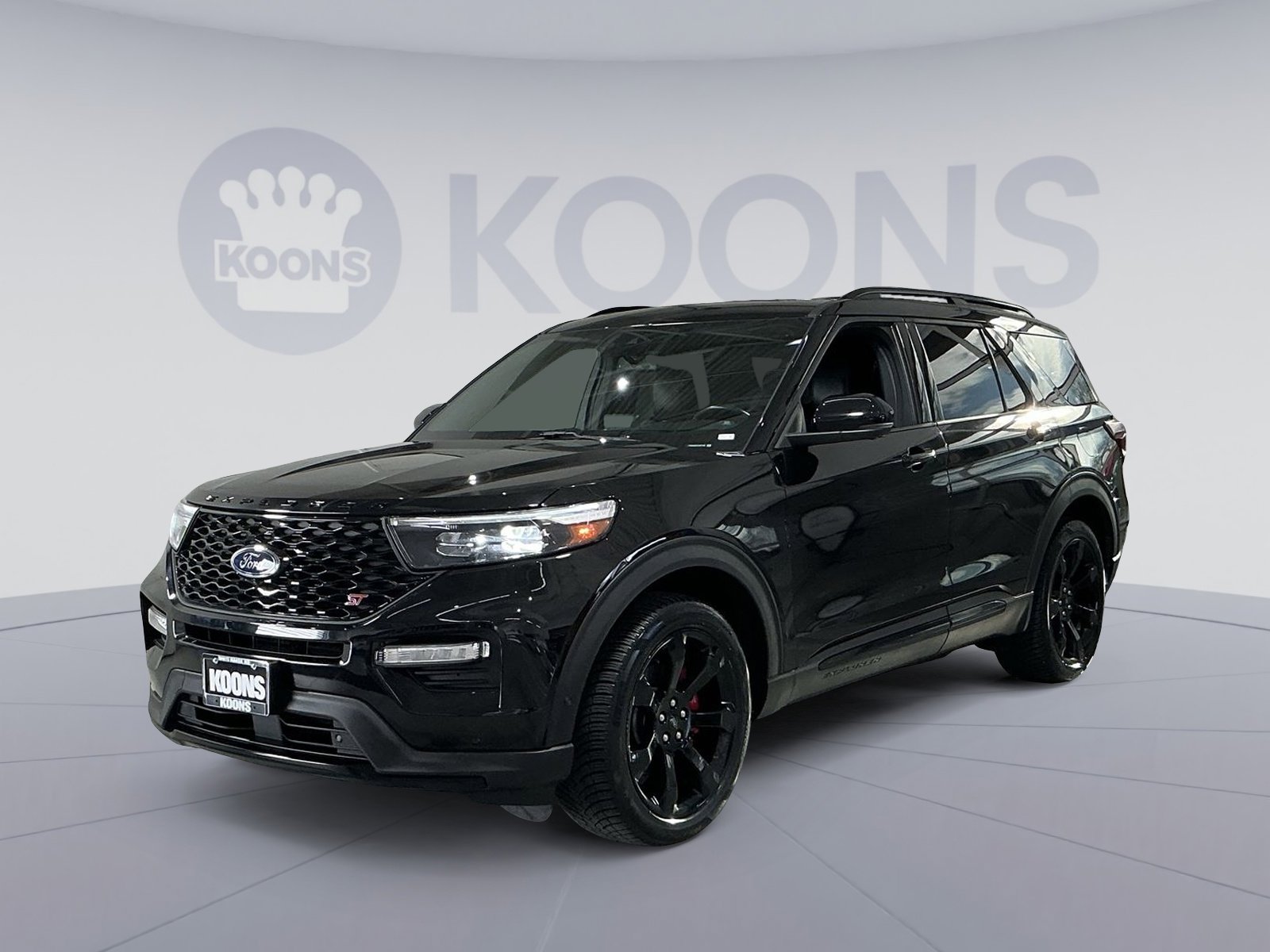 2020 Ford Explorer ST's photo