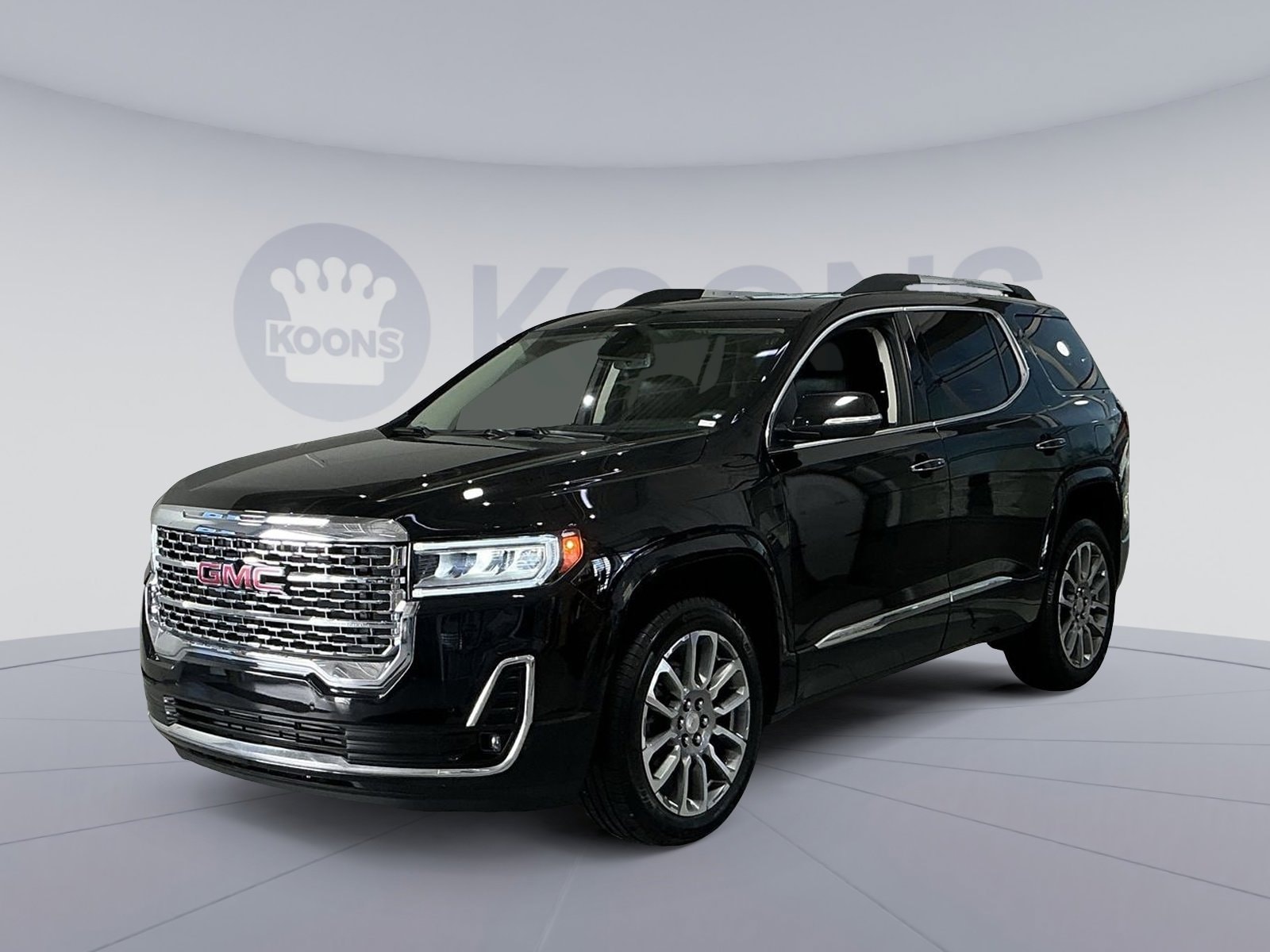 2023 GMC Acadia Denali's photo