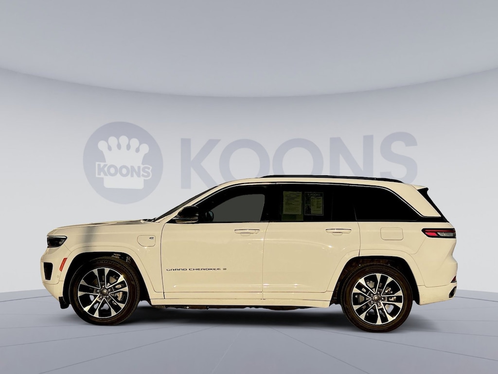 Used 2022 Jeep Grand Cherokee Overland 4xe SUV