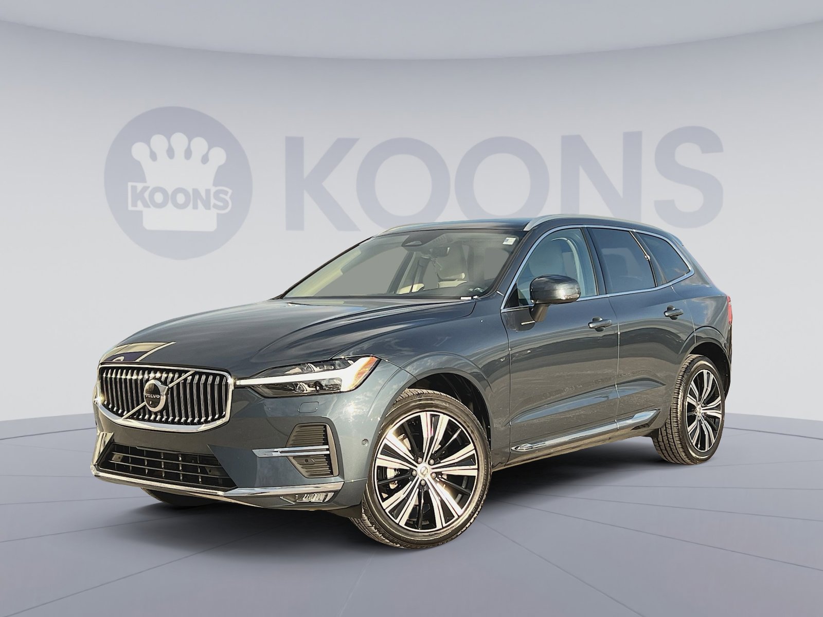 2023 Volvo XC60 Ultimate's photo