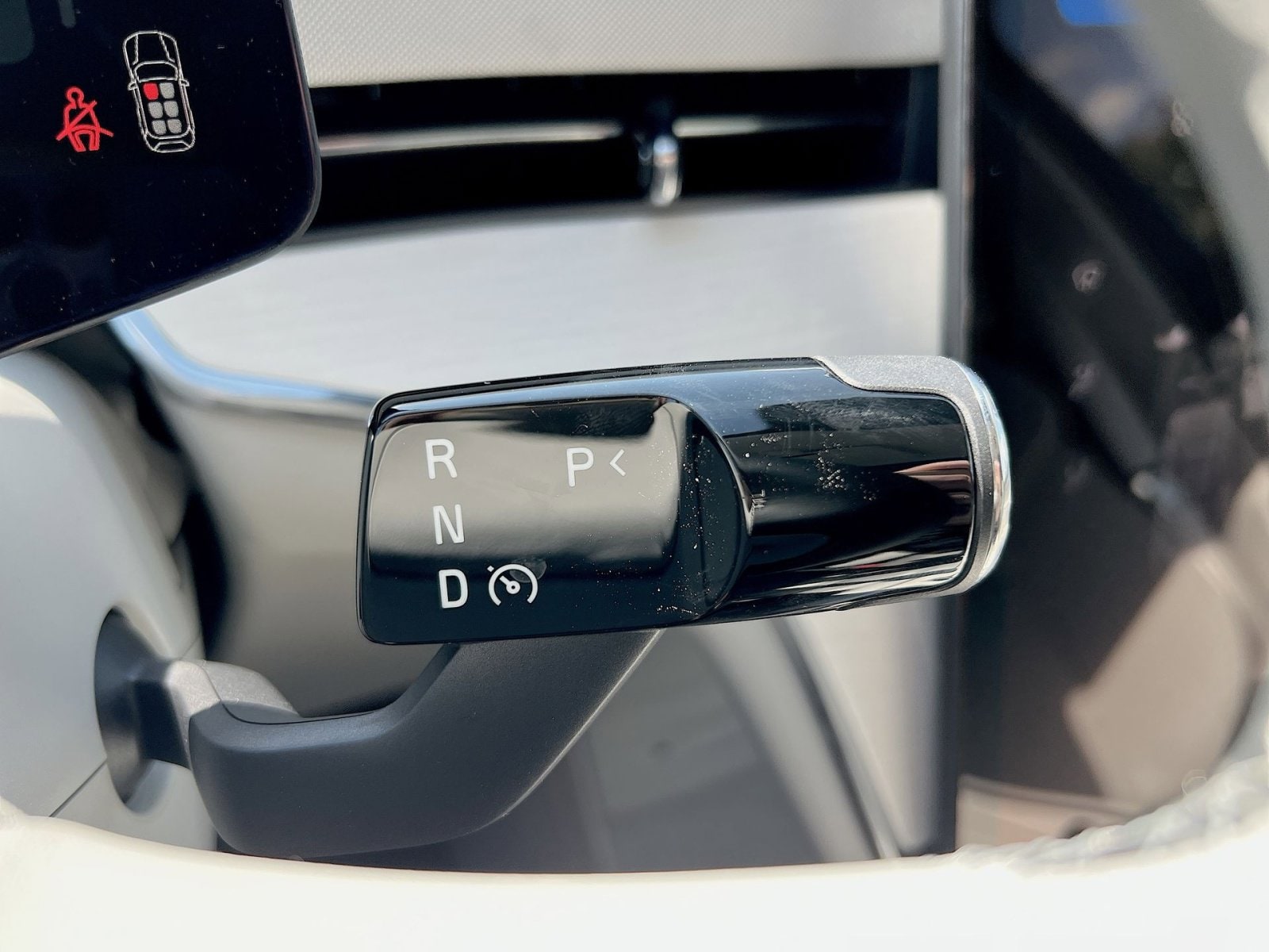 2025 Volvo EX90 Plus - Photo 22