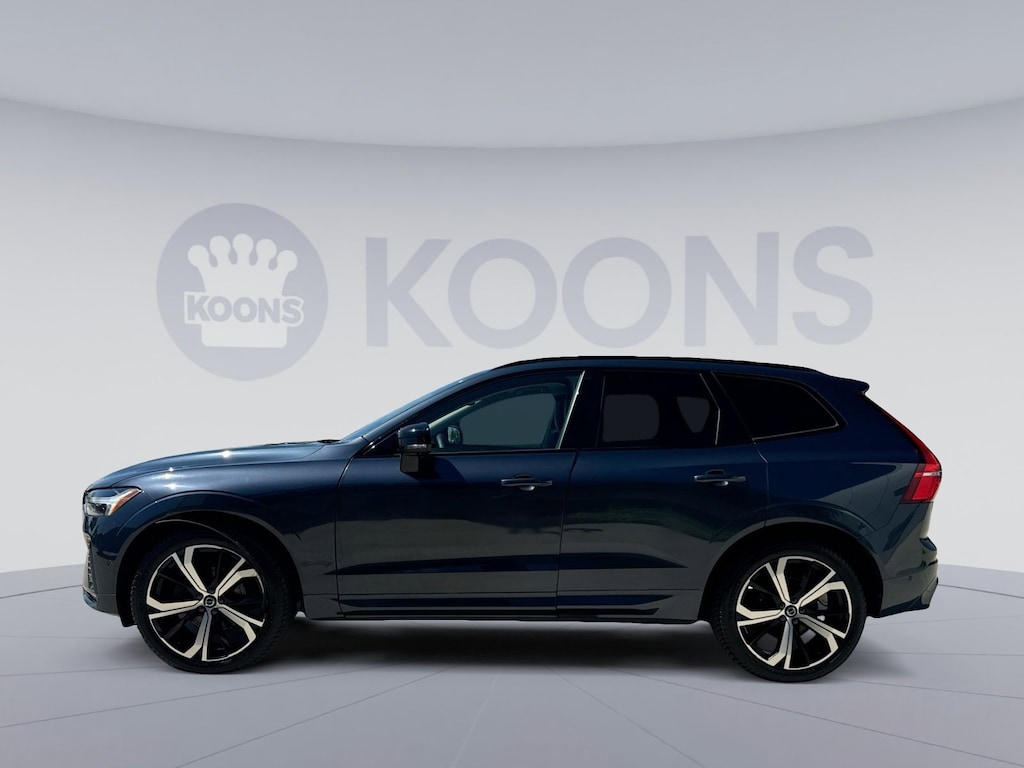 Certified 2023 Volvo XC60 B5 Ultimate Dark Theme SUV