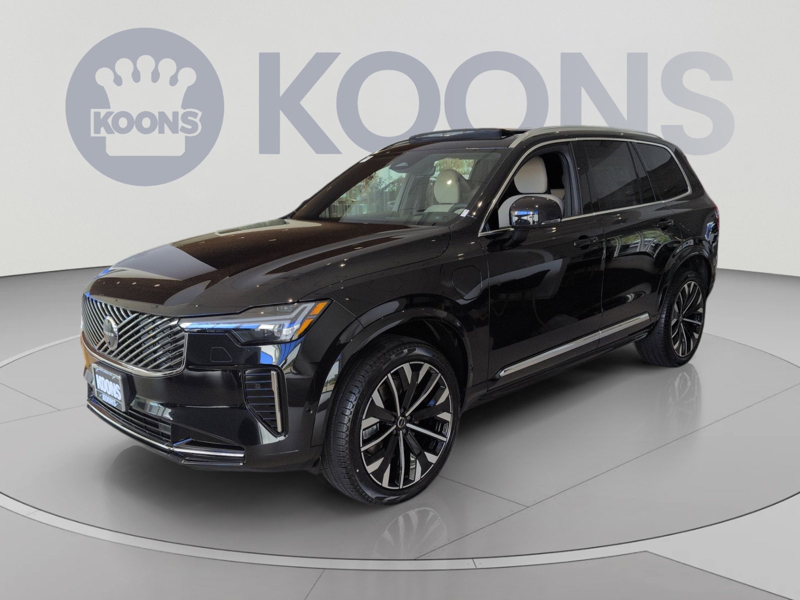 2026 Volvo XC90 Plus - Photo 5