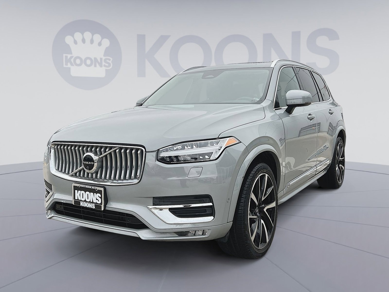 2024 Volvo XC90 Plus's photo