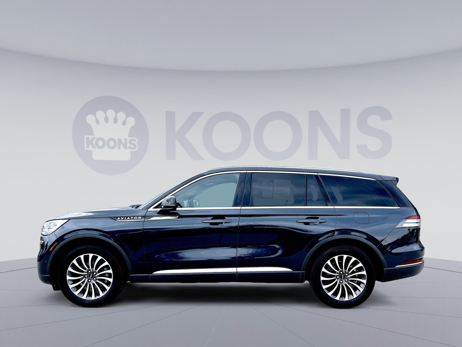 2022 Lincoln Aviator Reserve photo 2