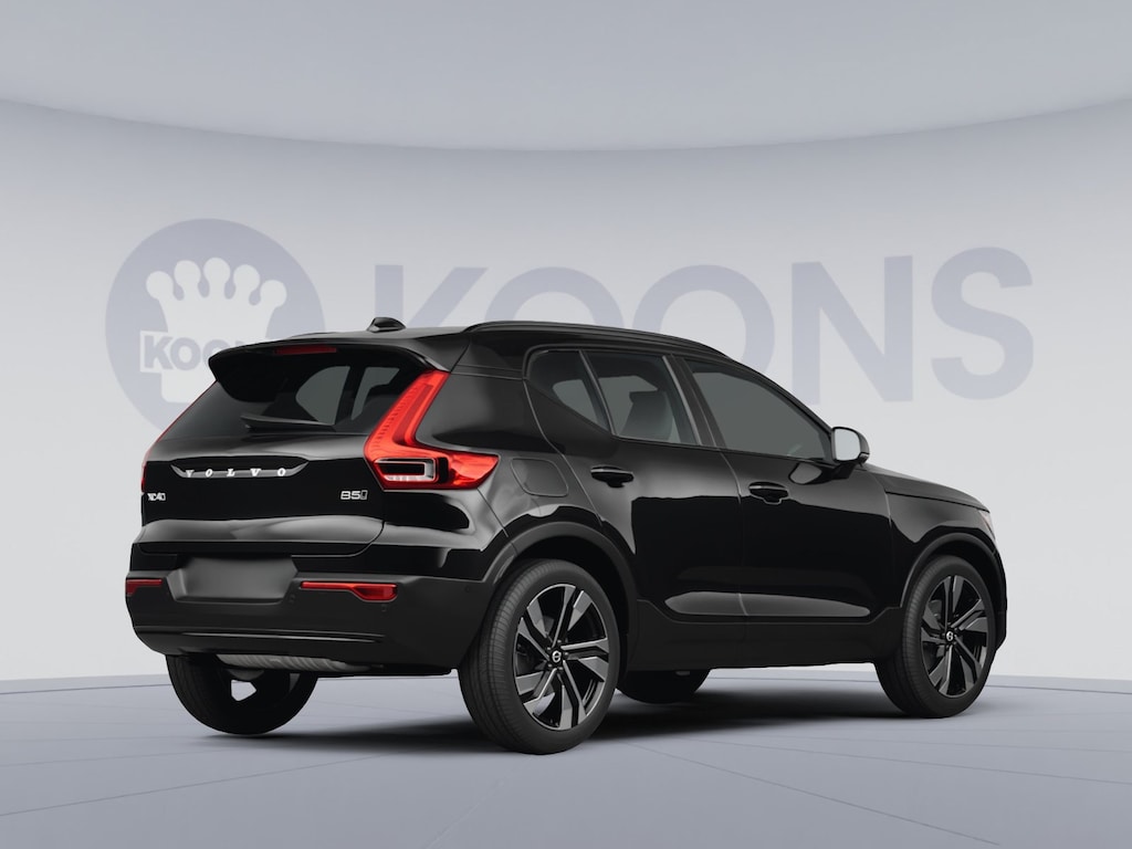 New 2026 Volvo XC40 B5 Plus SUV