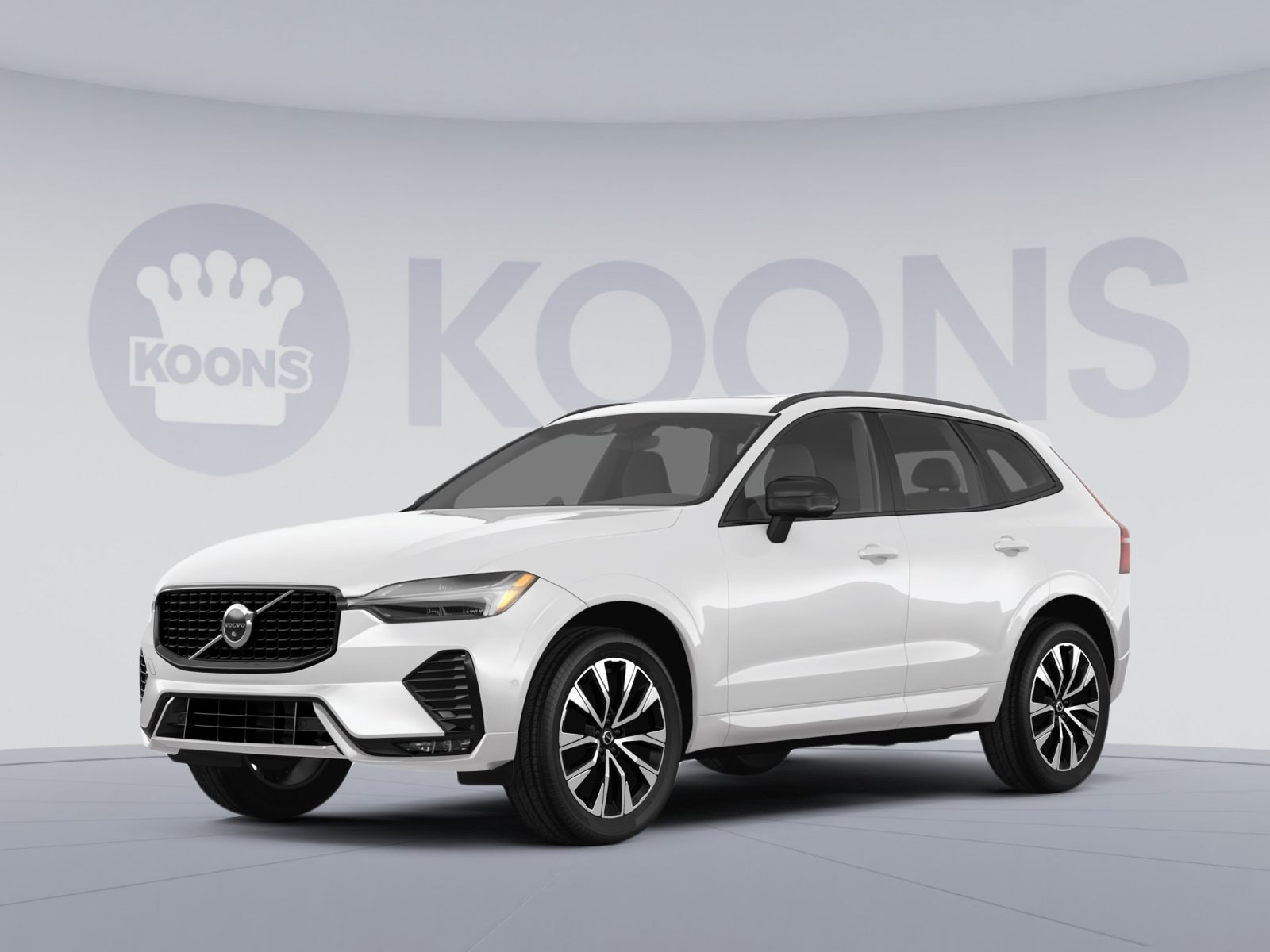 2023 Volvo XC60 B5 Plus Dark Theme AWD's photo