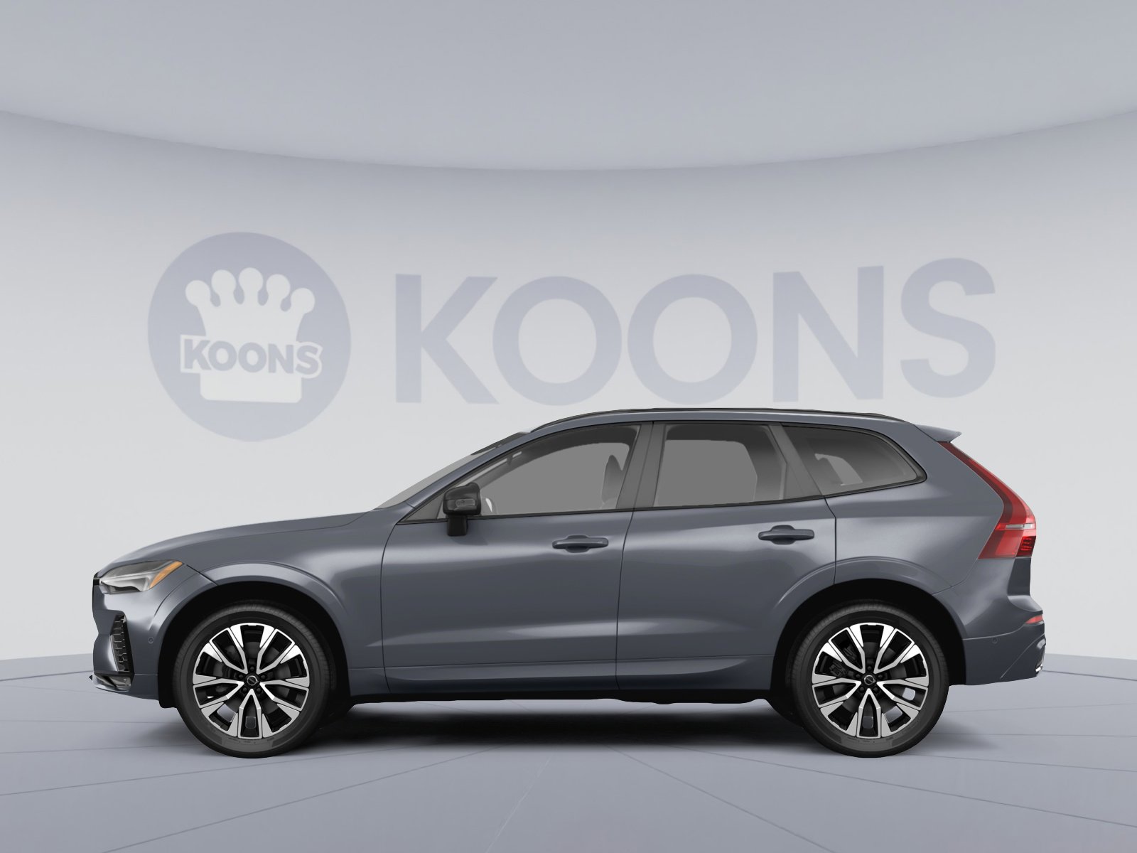 2025 Volvo XC60 B5 Plus photo 2