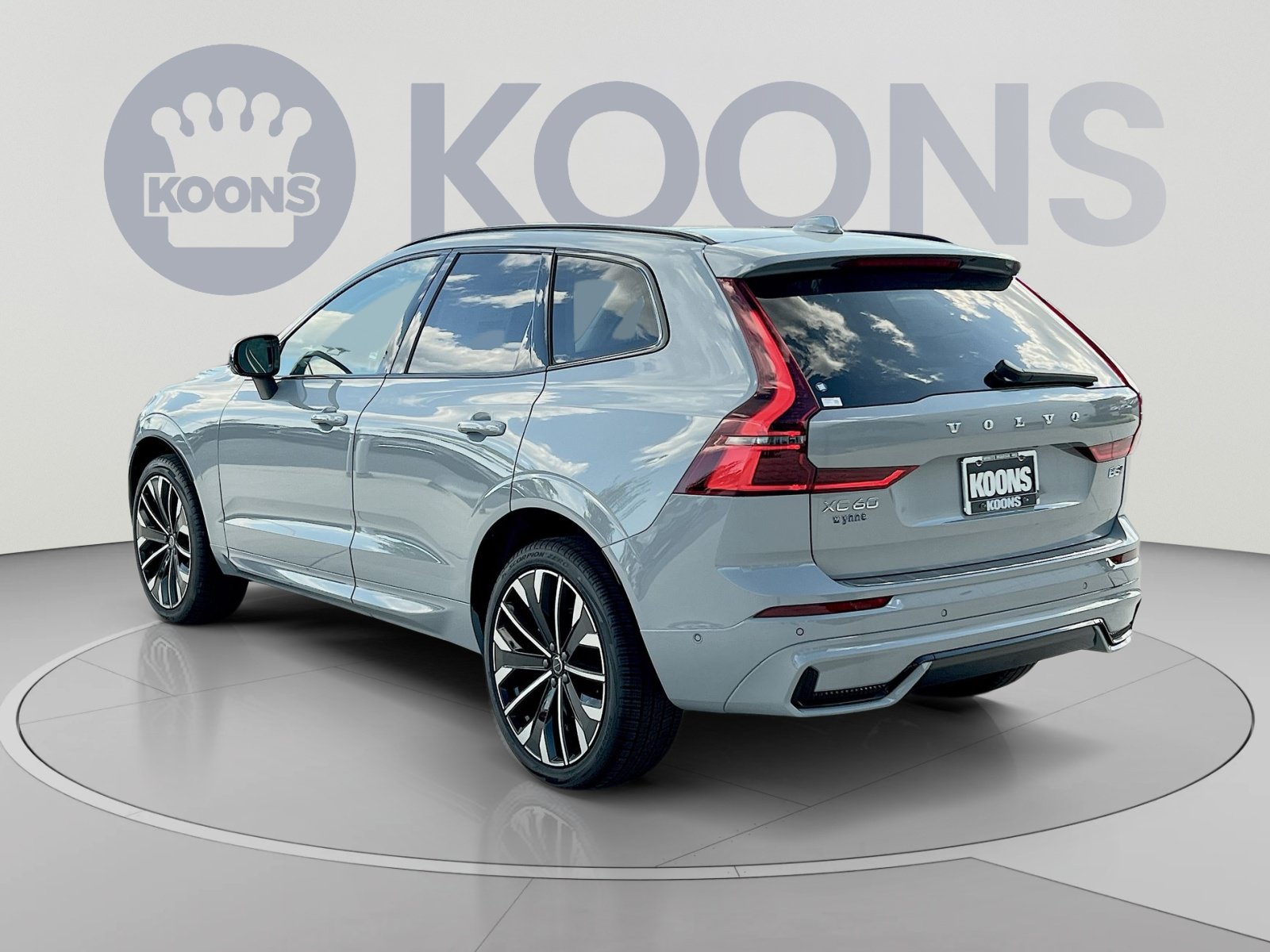 2026 Volvo XC60 Ultra - Photo 14
